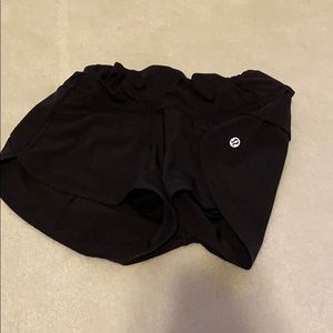 Size 2 lululemon shorts